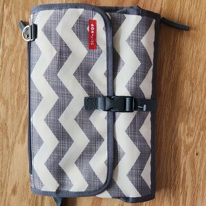 Skip Hop Portable Changing Pad